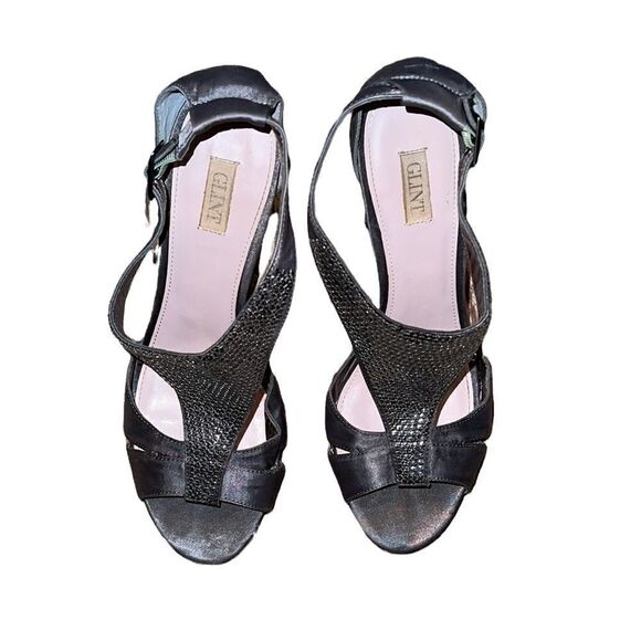 Glint Gray Fabric Heeled Sandals Size 8 M - Picture 1 of 6